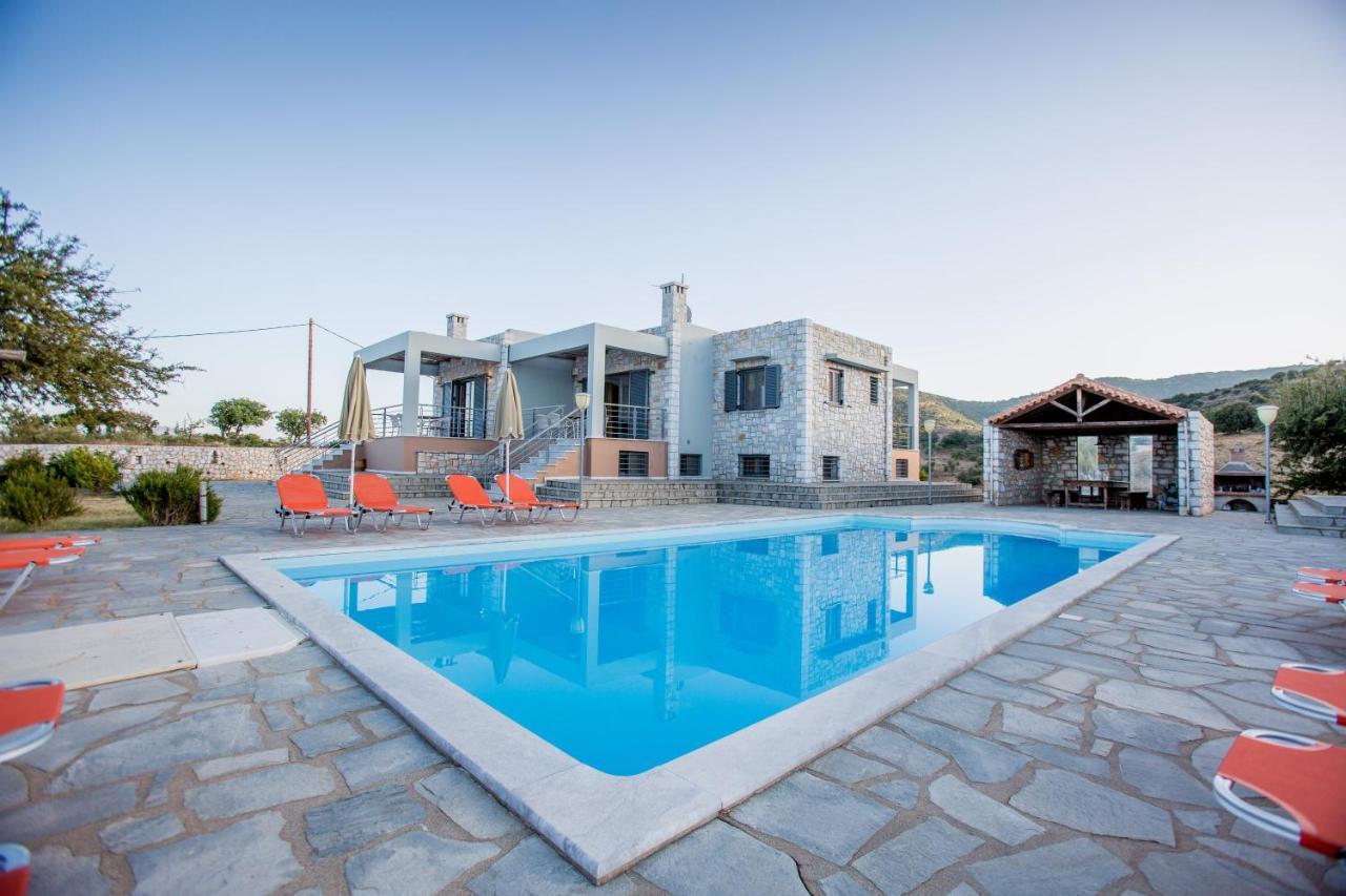 Raise Luxury Villas With A Great Sea View Of Astros Орини Мелигу Экстерьер фото