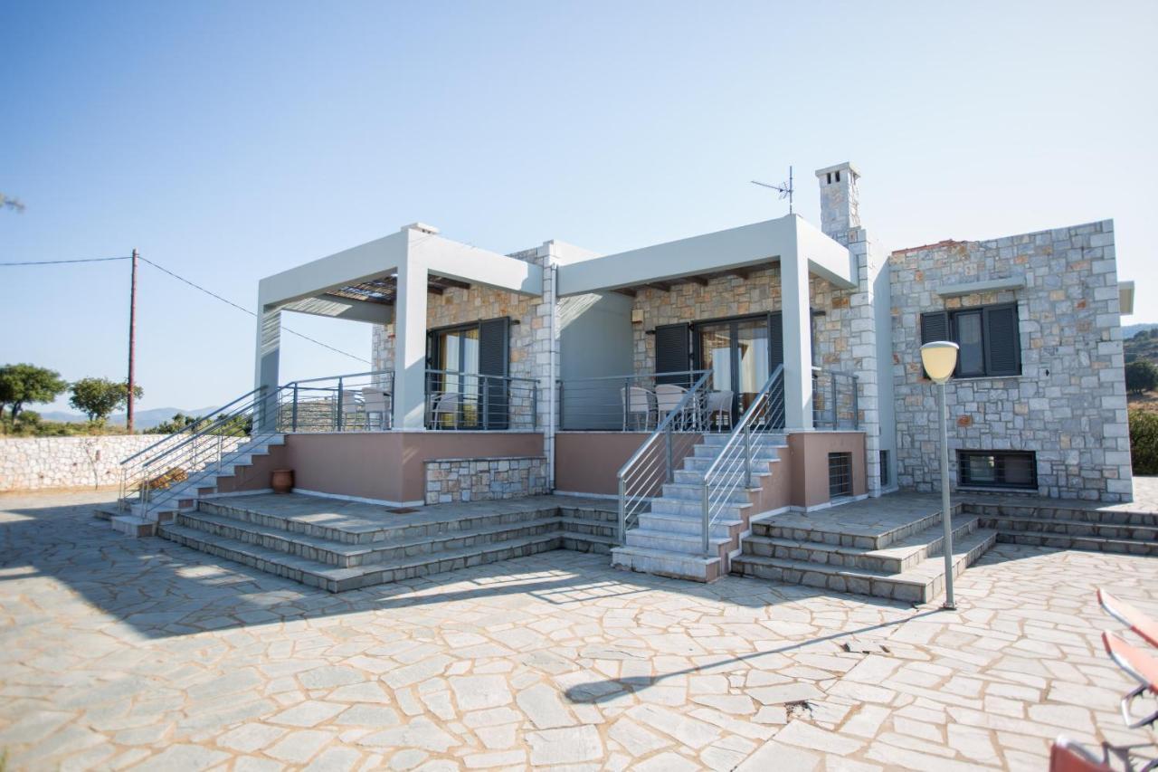 Raise Luxury Villas With A Great Sea View Of Astros Орини Мелигу Экстерьер фото
