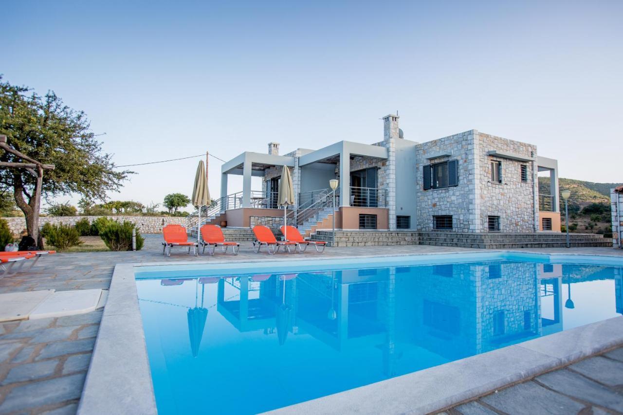 Raise Luxury Villas With A Great Sea View Of Astros Орини Мелигу Экстерьер фото
