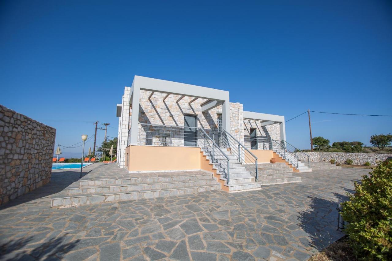Raise Luxury Villas With A Great Sea View Of Astros Орини Мелигу Экстерьер фото